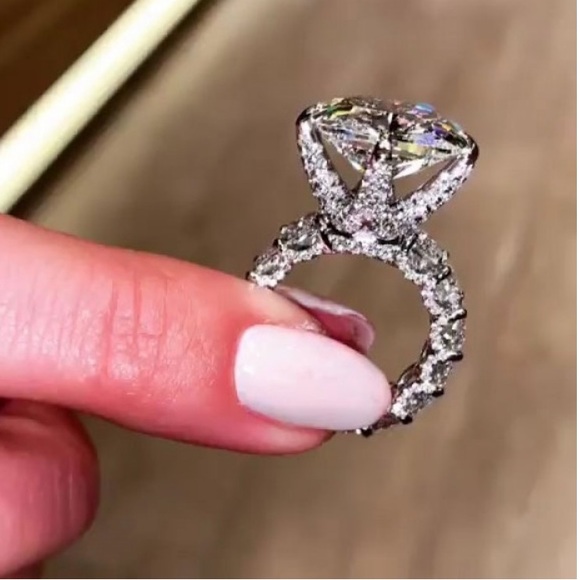 New Engagement Ring - Picture 1 of 9